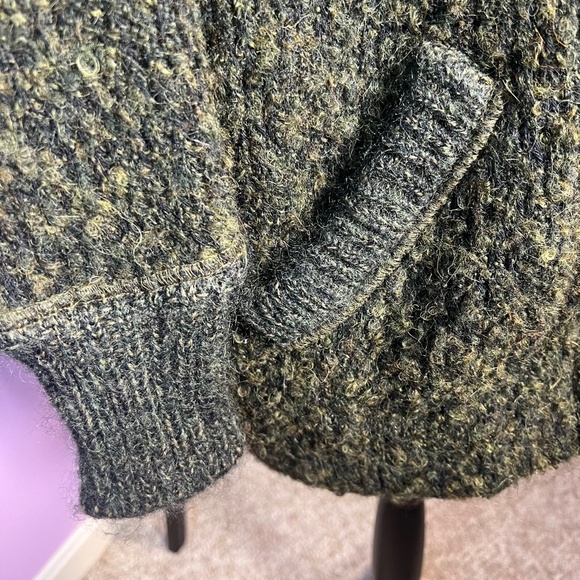 Isabel Marant Etoile - No. 1501 - Green Wool Blend Sweater w Zipper - Picture 5 of 11